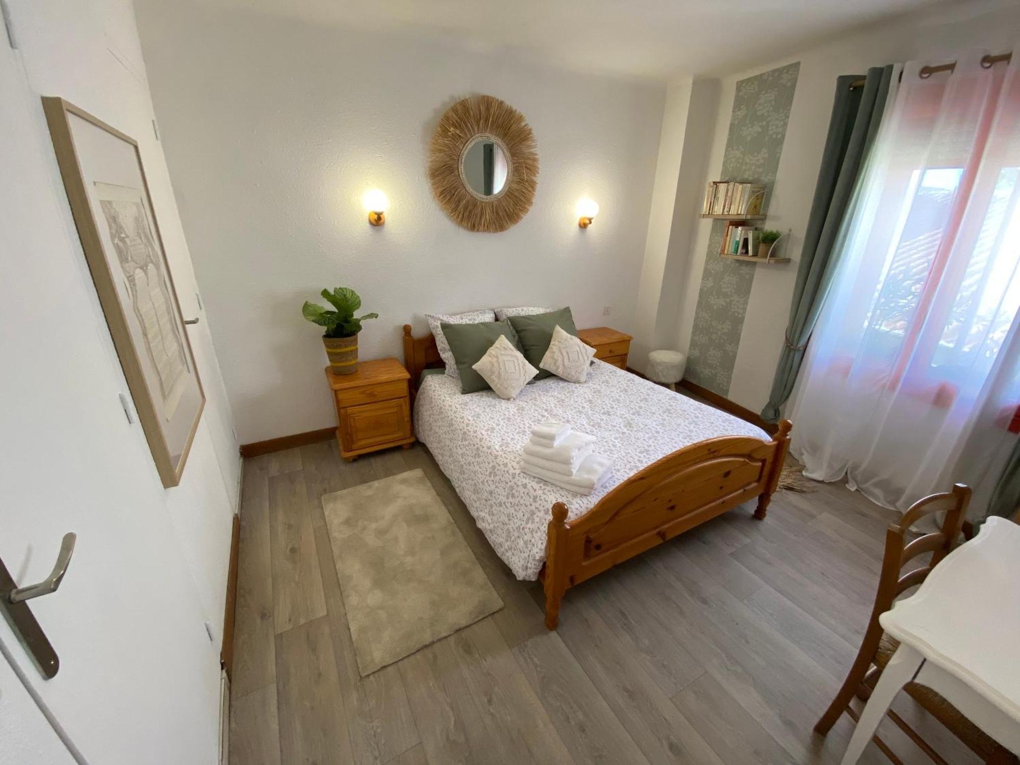 Os-Thel, Chambres A Louer トータヴェル エクステリア 写真