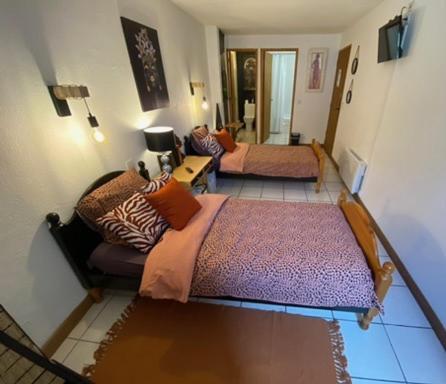 Os-Thel, Chambres A Louer トータヴェル エクステリア 写真